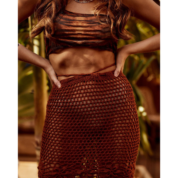 Carried Away Rust Crochet Skirt M - Picture 5 of 6